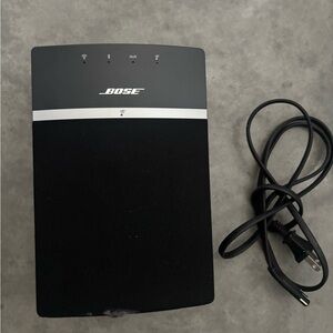 Bose Soundtouch wireless speaker with remote